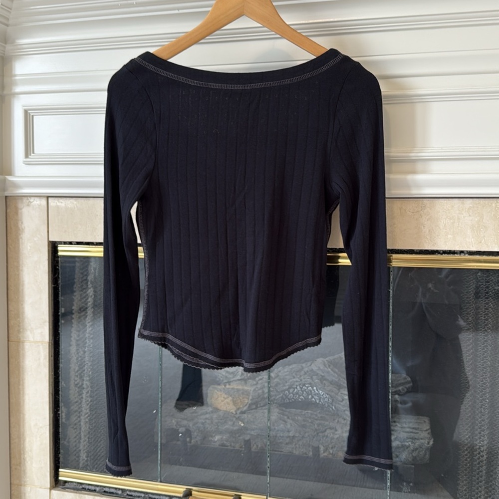 Free People Coffee Chat Henley NWT - Picture 6 of 7